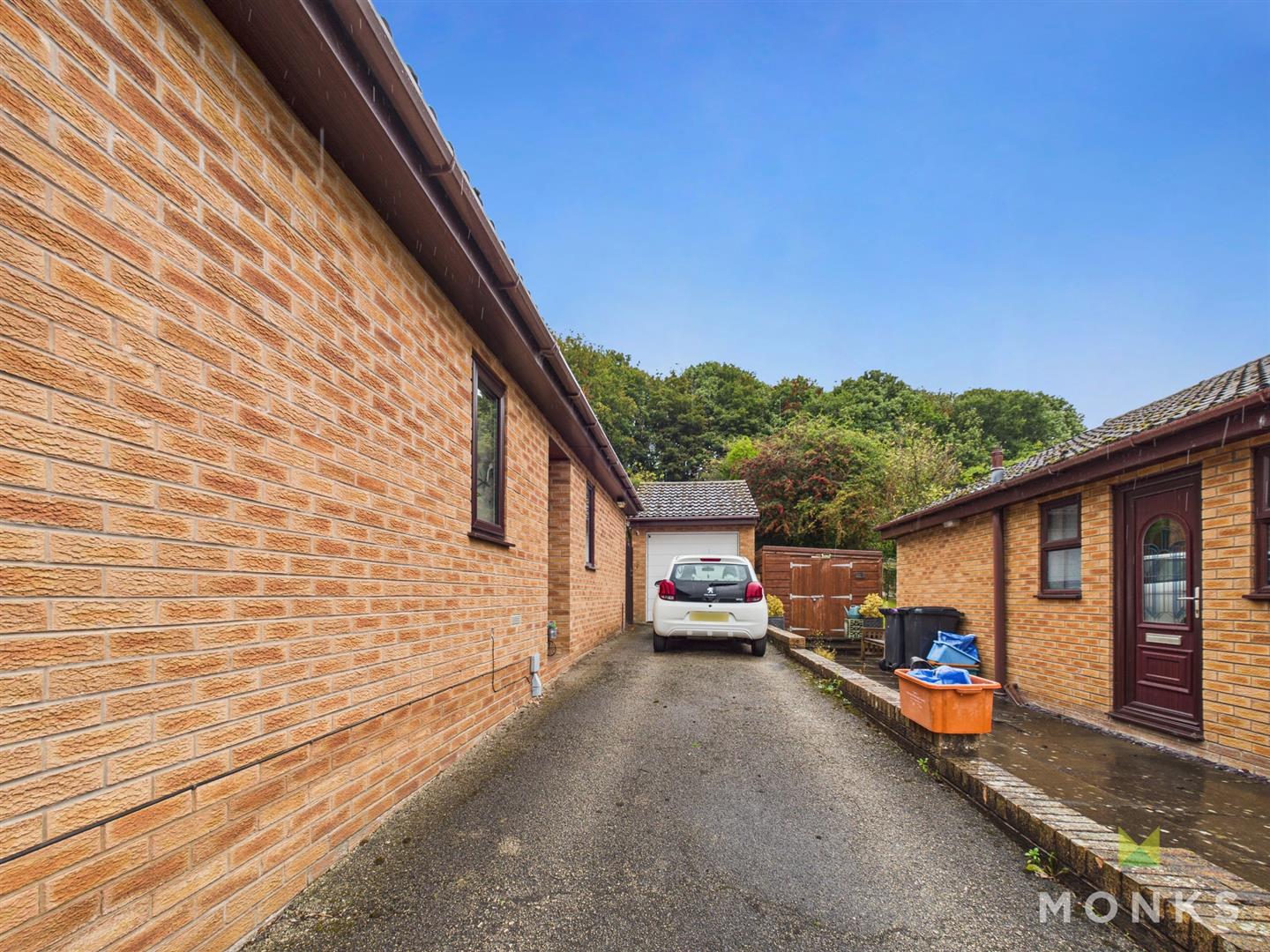 38 Jasmine Gardens, Oswestry, SY11 1UA For Sale 38 Jasmine Gardens, Oswestry, SY11 1UA For Sale